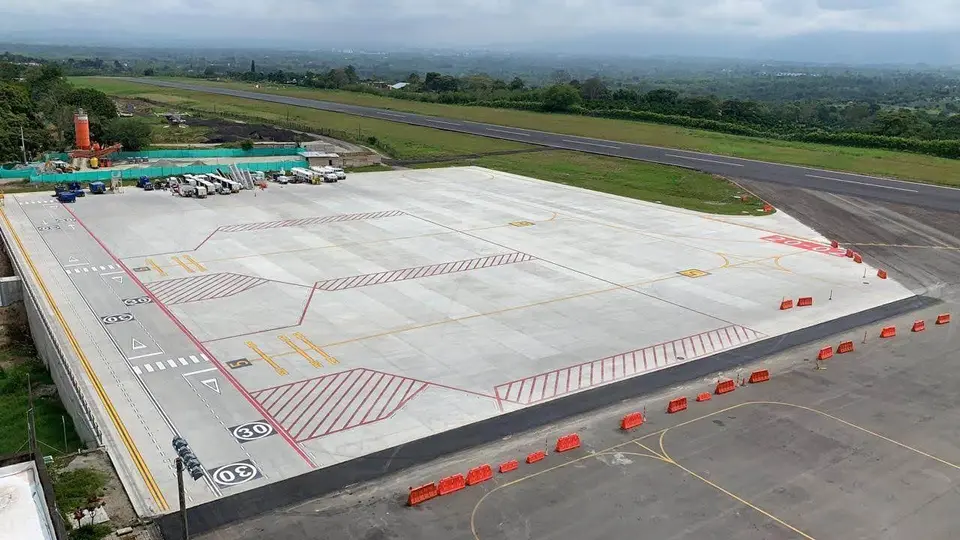Aeropuerto El Edén