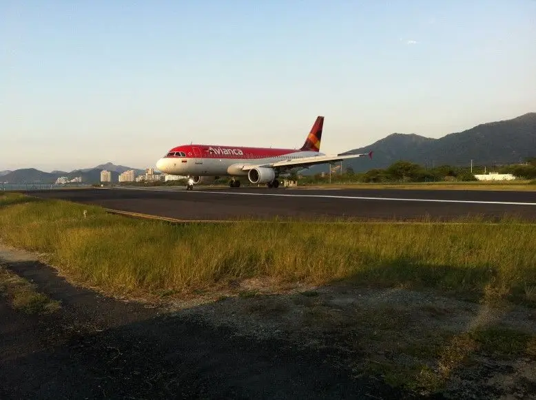Pista Aeropuerto Simón Bolívar